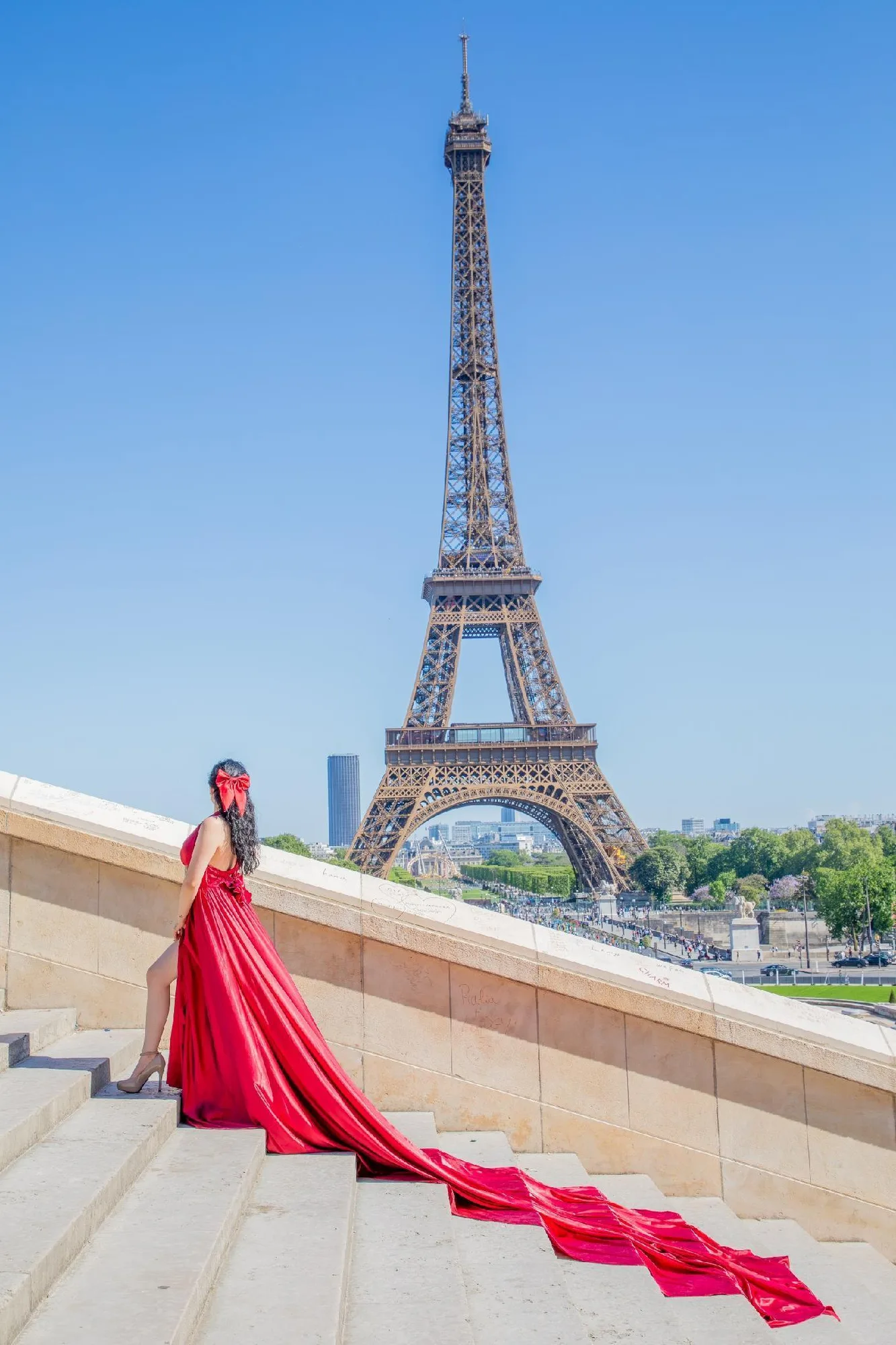 Flying Dress Session — 2 Hours — 4